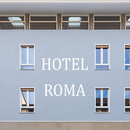 פלמנובה Hotel Roma מראה חיצוני תמונה